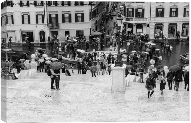 rain on the Spanish steps Canvas Print by mike cooper