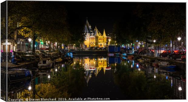 Amsterdam at night canal Canvas Print by Steven Blanchard