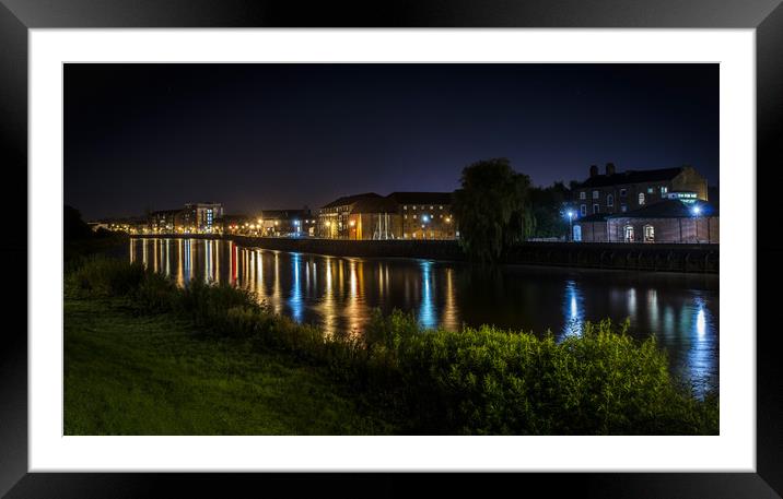 Gainsborough river trent Framed Mounted Print by Jason Thompson