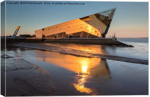 The Deep in Hull, Golden Sunset on the Humber Canvas Print by Phil MacDonald