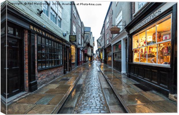 The Shambles, York : 05 of 07 Images Canvas Print by Phil MacDonald