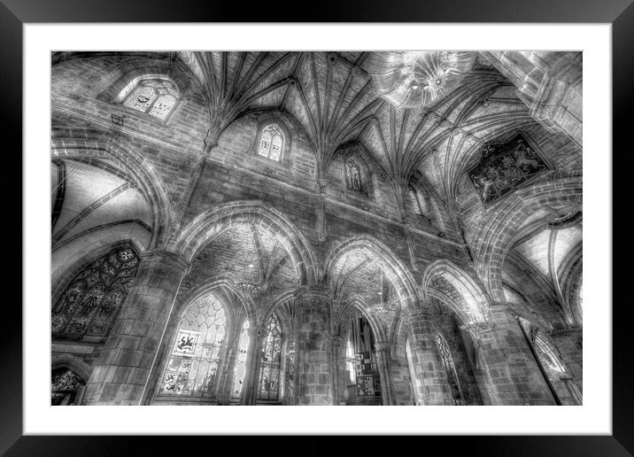 St Giles Cathedral Edinburgh Framed Mounted Print by David Pyatt