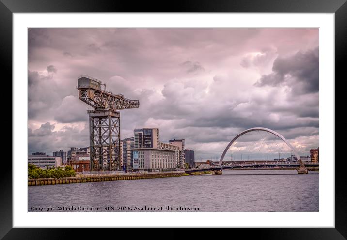 Finnieston Crane and Arc Bridge, Glasgow Framed Mounted Print by Linda Corcoran LRPS CPAGB