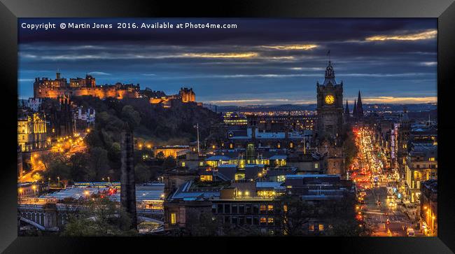 Evening comes to Edinburgh Framed Print by K7 Photography