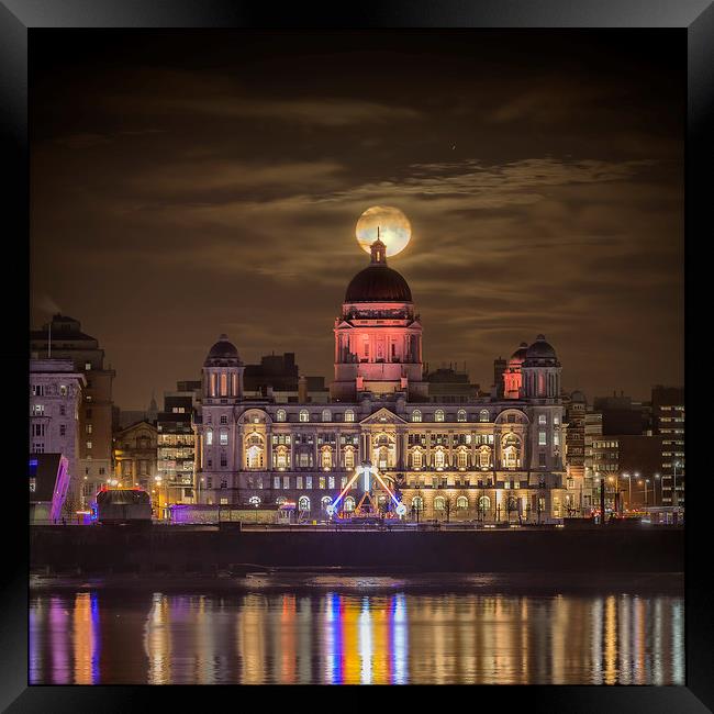 Liverpool supermoon with reflections Framed Print by Rob Lester