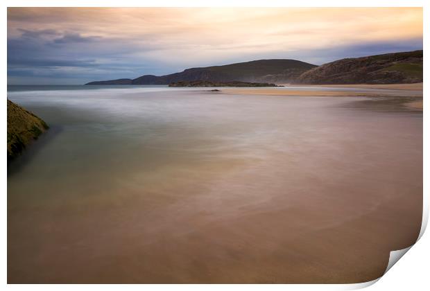 Sandwood Bay as the Sun Sets Print by Derek Beattie