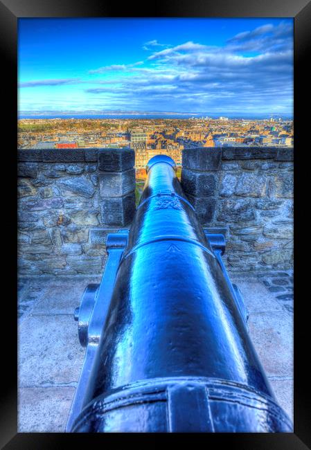 Edinburgh Castle Cannon Framed Print by David Pyatt