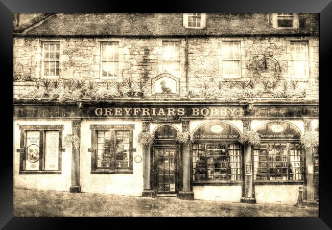 Greyfriars Bobby Pub Edinburgh Vintage Framed Print by David Pyatt