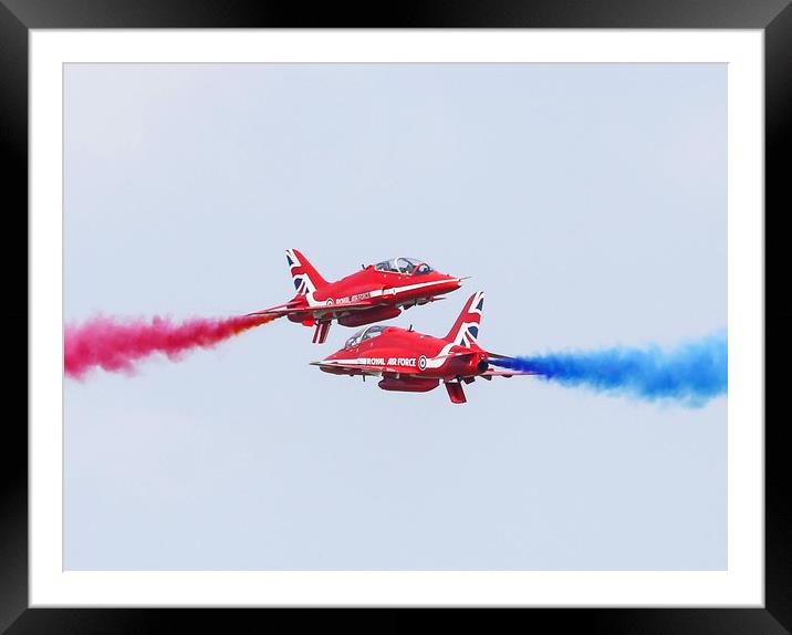 Red Arrows cross over Framed Mounted Print by Stephen Wright