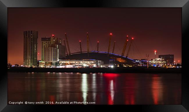 O2 Arena (Millenium Dome) London  Framed Print by tony smith