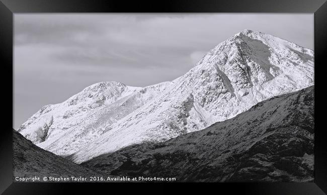 The Mountains of Glencoe Framed Print by Stephen Taylor
