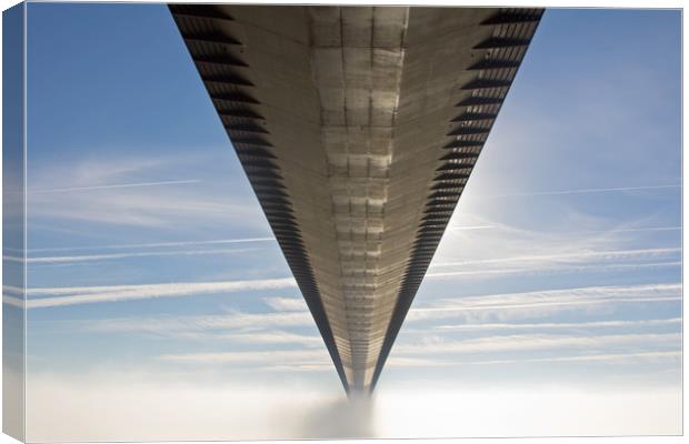 Humber Bridge into the mist Canvas Print by Des O'Connor