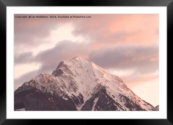 Mountain peak at sunrise Framed Mounted Print by Ian Middleton