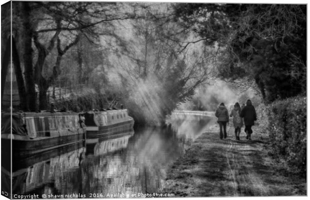 Worcestershire Canal, near Kidderminster Canvas Print by Shawn Nicholas