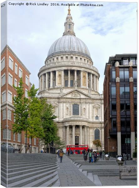 St Pauls Cathedral Canvas Print by Rick Lindley