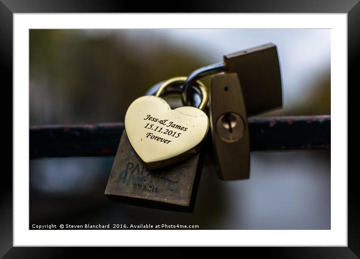 Love locks Amsterdam  Framed Mounted Print by Steven Blanchard