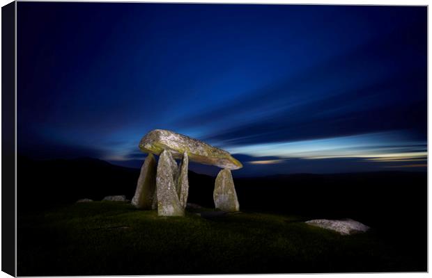 Pentre Ifan Canvas Print by Richard Pike