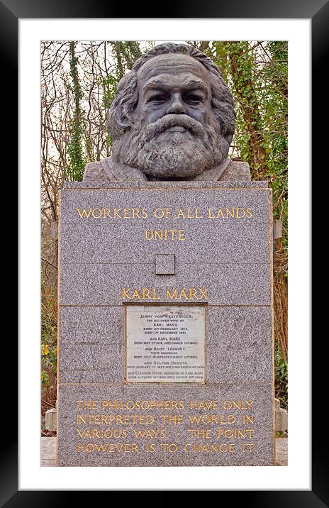Tomb of Karl  Marx Framed Mounted Print by Chris Thaxter