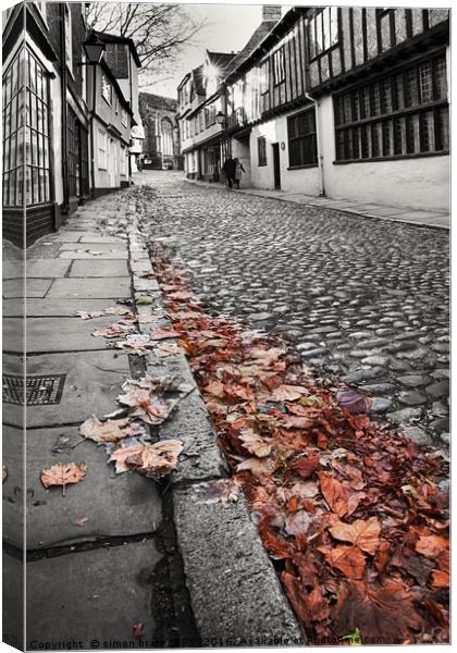 Old Elm Hill Norwich cobbled street black and whit Canvas Print by Simon Bratt LRPS