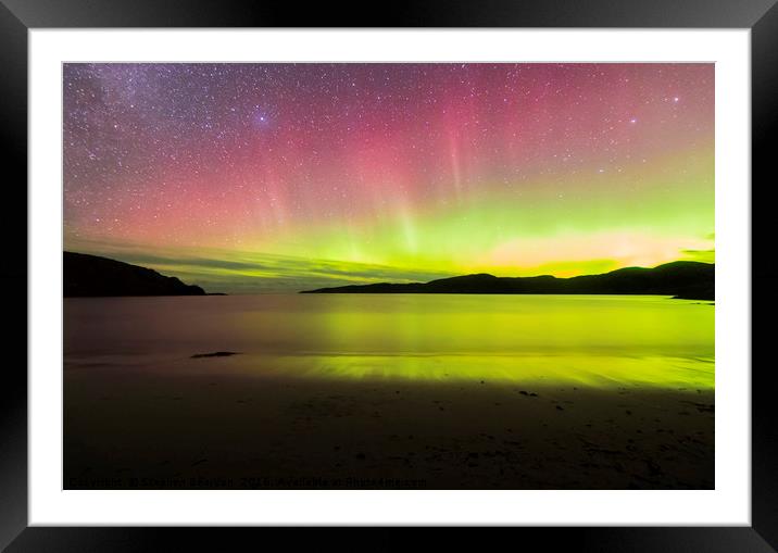 Aurora Borealis Northern Lights Scotland Framed Mounted Print by Stephen Beardon
