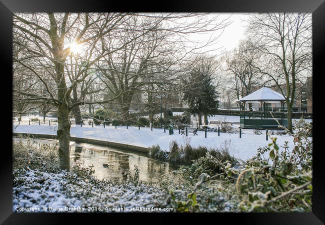Victoria Park in the Snow Framed Print by Diane Griffiths