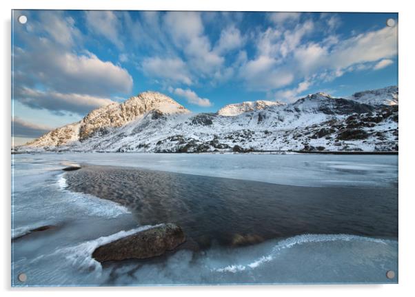 Tryfan in snow Acrylic by Rory Trappe