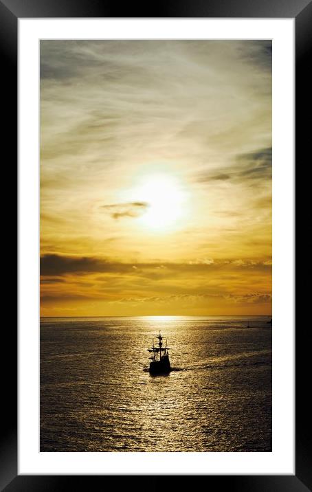 Sunset at sea           Framed Mounted Print by Andrew Warhurst