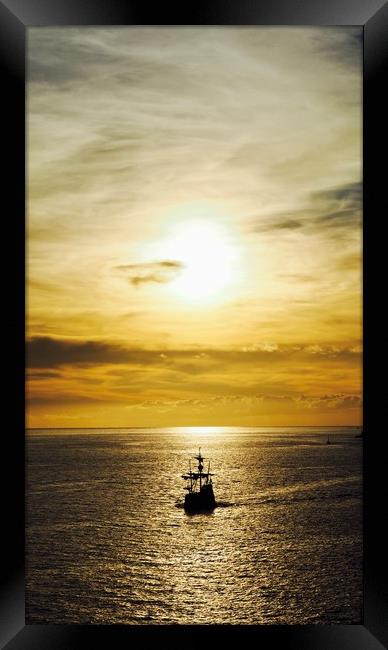 Sunset at sea           Framed Print by Andrew Warhurst