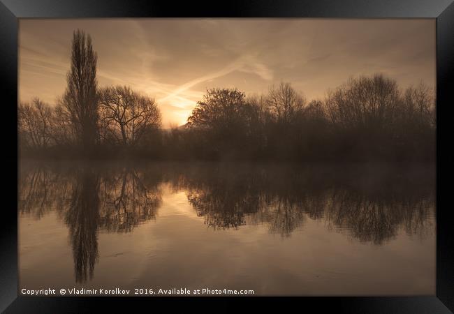 Morning on river Trent  Framed Print by Vladimir Korolkov