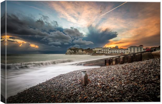 Freshwater As The Storm Rolled In Canvas Print by Wight Landscapes