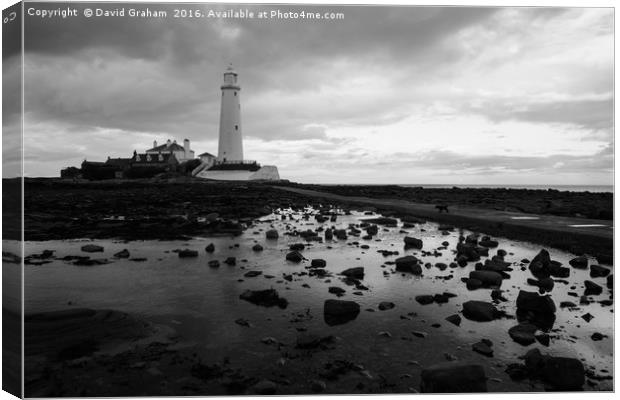 St Marys Lighthouse - Whitley Bay Canvas Print by David Graham