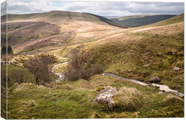 Brecon Beacons Canvas Print by Kevin White