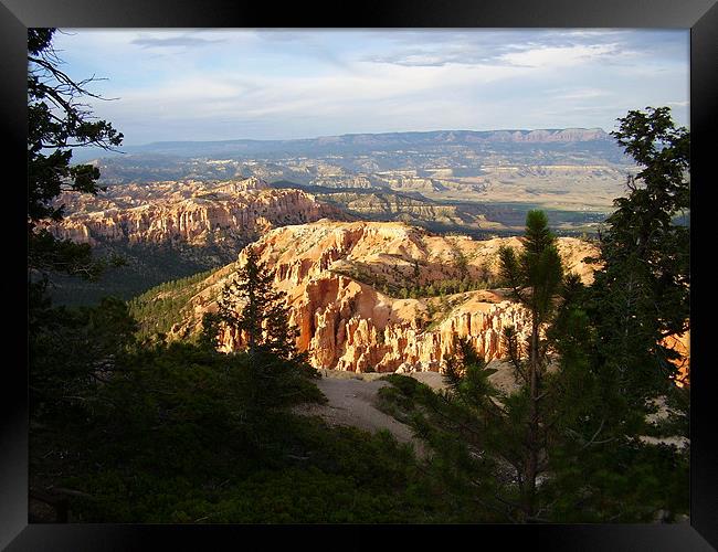 EVENING AT BRYCE CANYON Framed Print by Pauline Green