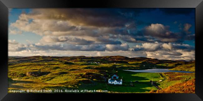 Cottage panorama at Ardtreck, Isle of Skye Framed Print by Richard Smith