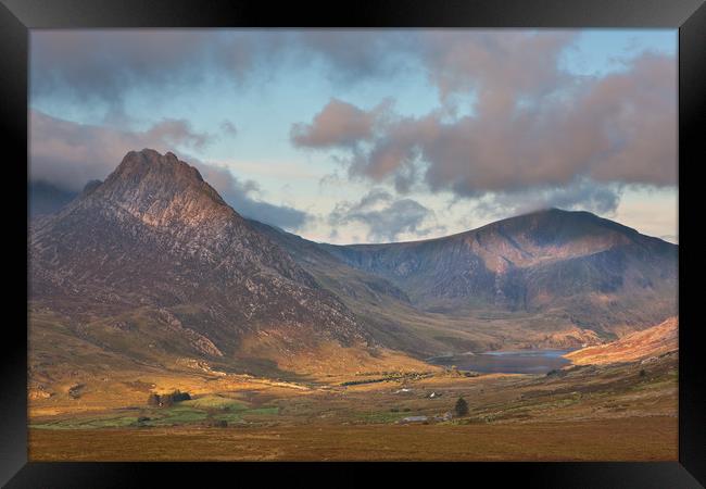 Ogwen valley Framed Print by Rory Trappe