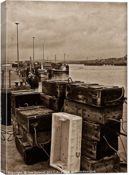 Vintage Stromness quayside Canvas Print by Tom Dolezal