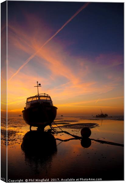 Southend Sunset 4 Canvas Print by Phil Wingfield