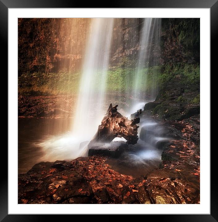 Sgwd yr Eira waterfalls Framed Mounted Print by Leighton Collins
