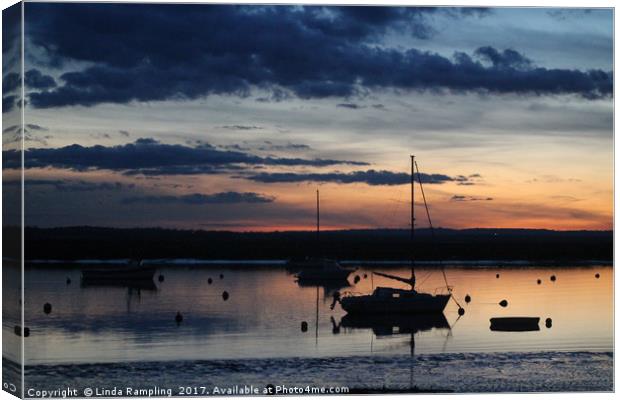 Dusk Over the Estuary Canvas Print by Linda Rampling