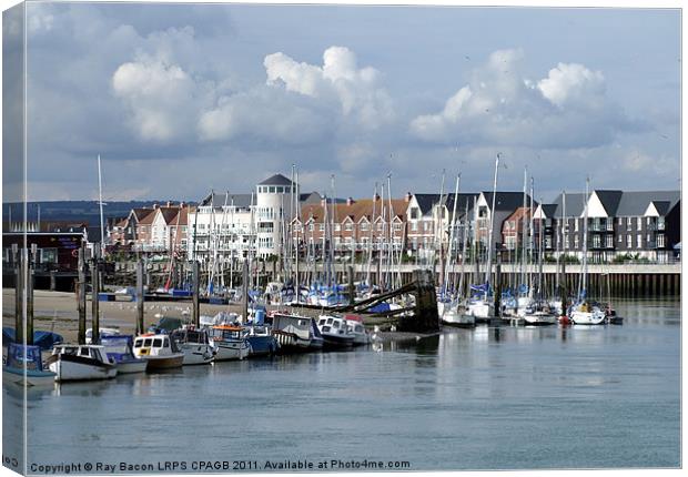 LITTLEHAMPTON HARBOUR, SUSSEX Canvas Print by Ray Bacon LRPS CPAGB