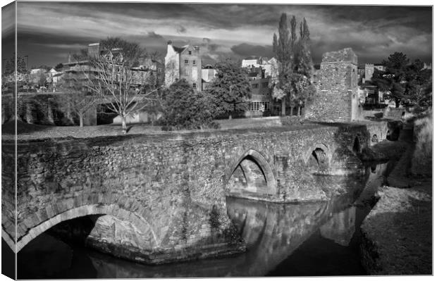 Medieval Exe Bridge in Mono                      Canvas Print by Darren Galpin