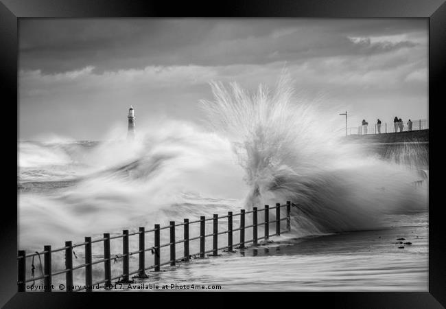 Sunderland seafront with a tidal surge, roker pier Framed Print by gary ward