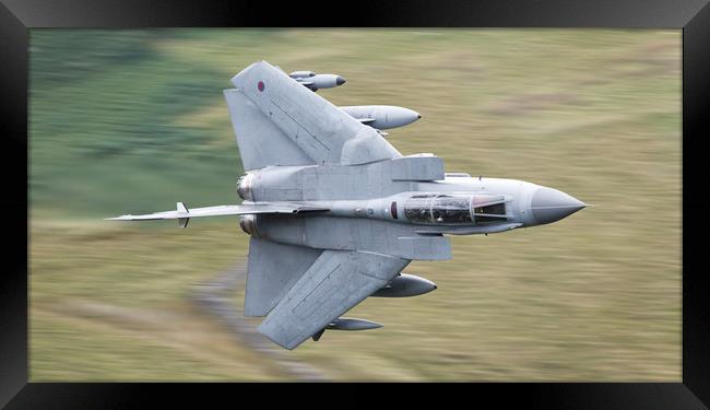 Swept Gr4 Framed Print by Rory Trappe