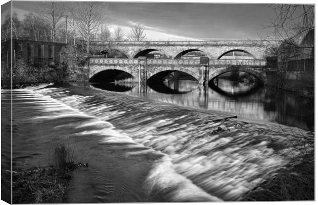 Norfolk Bridge and Burton Weir                     Canvas Print by Darren Galpin