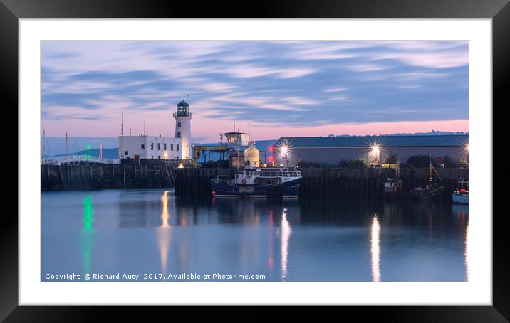 Scarborough Lighthouse Framed Mounted Print by Richard Auty