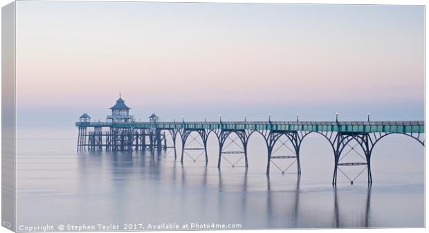 Clevedon Pier Canvas Print by Stephen Taylor