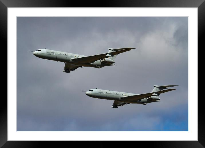 Vickers VC10 Final flight Brize Norton Framed Mounted Print by Oxon Images
