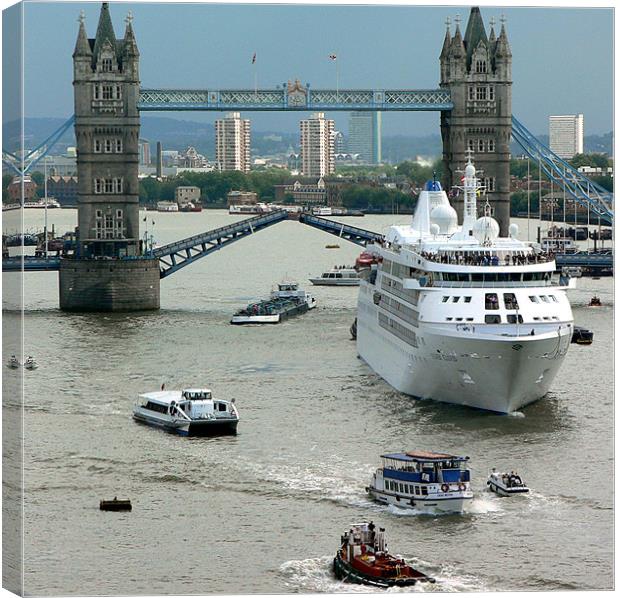 Busy Thames Canvas Print by Phil English