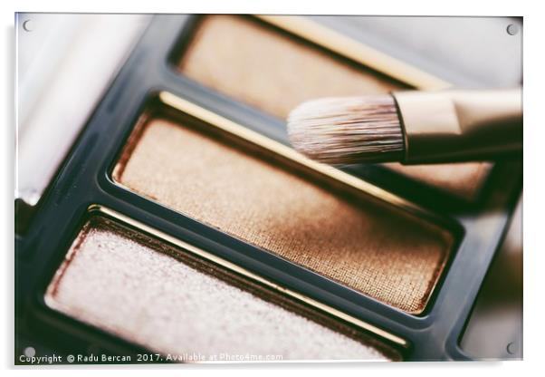 Professional Makeup Brush And Eye Shadow Color Pal Acrylic by Radu Bercan