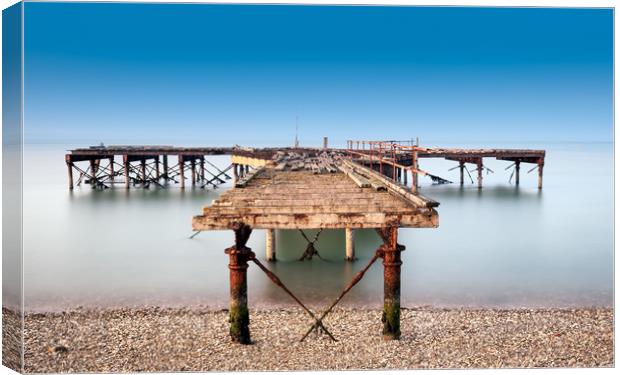 Fort Victoria Pier Canvas Print by Wight Landscapes